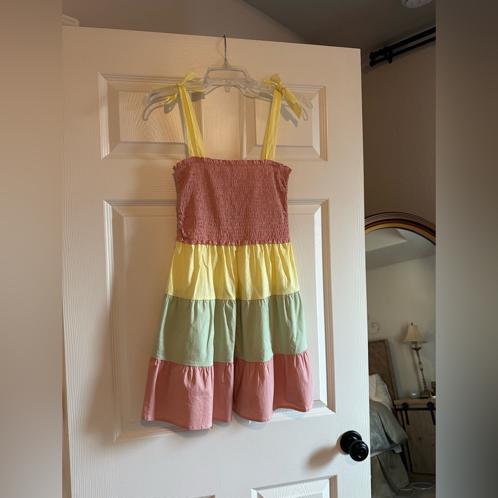 City Triangles Colorblock Smocked Dress – Small